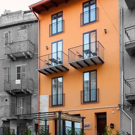 B&B La Piazzetta 利卡塔 外观 照片